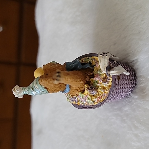 BOYDS BASKETBEARIES HAPPY, A BASKET OF BIRTHDAY WISHES Figurine - Picture 2 of 7